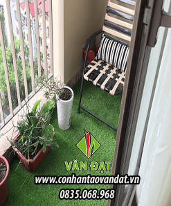 Cỏ nhân tạo trải ban công