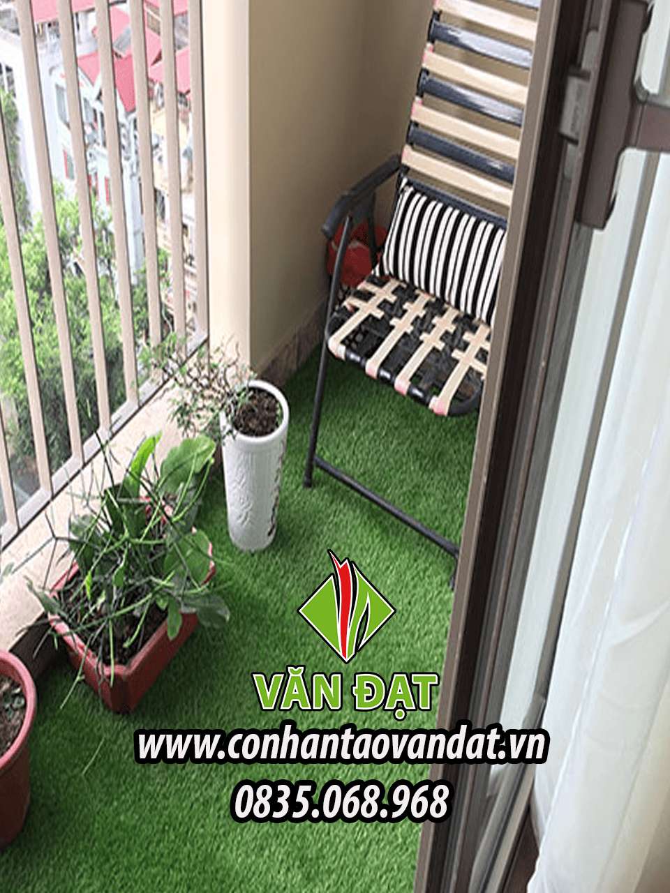 cỏ nhân tạo ban công chung cư